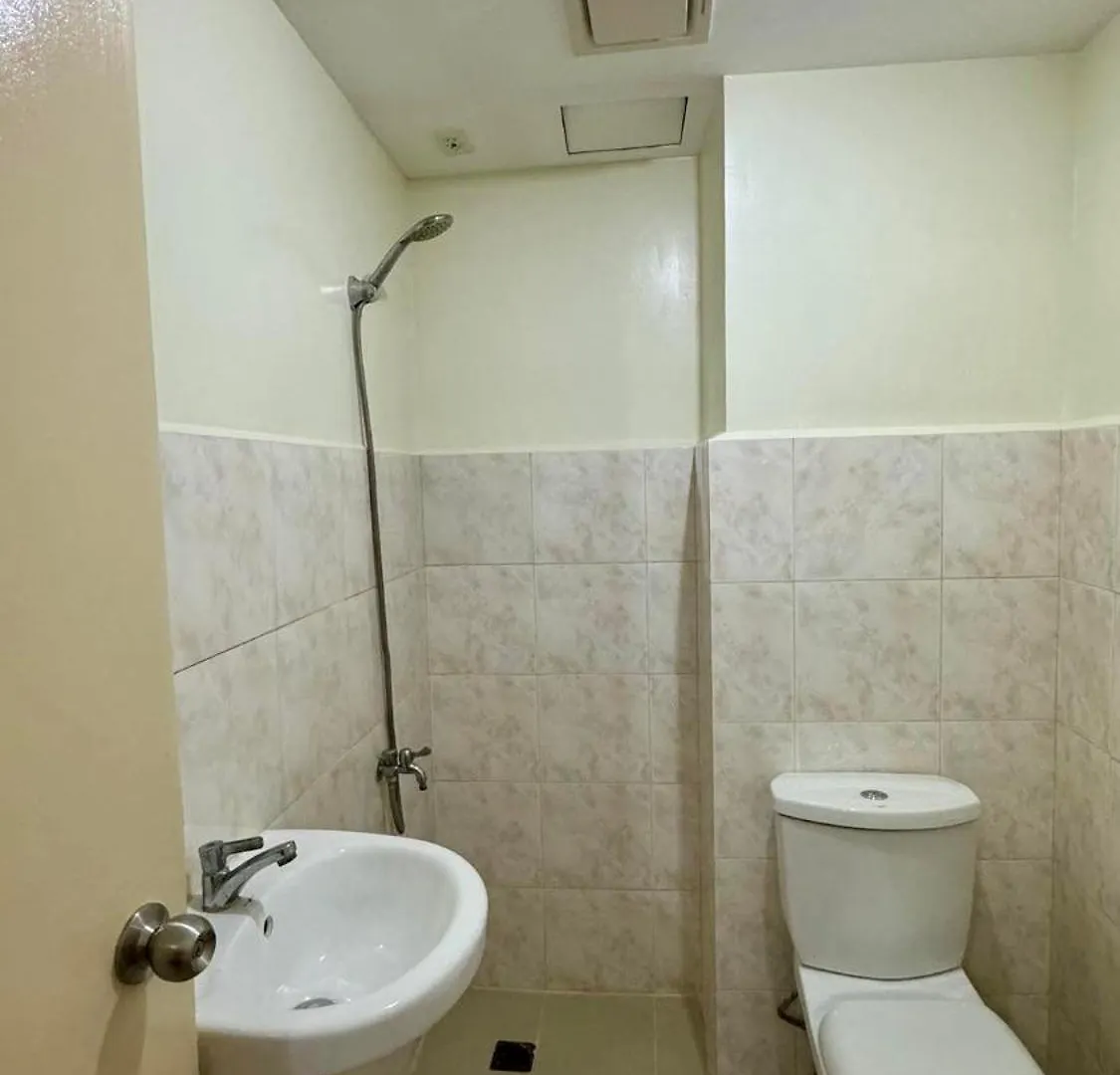 Seawind Condominium Sasa, Davao City Hotel apartamentowy